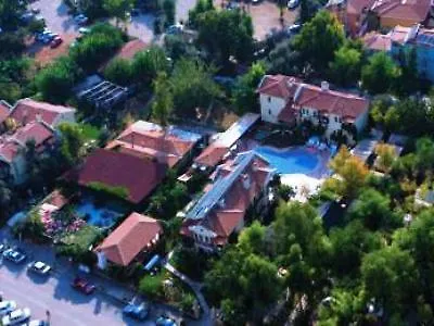 Karbel 2* אולודניץ