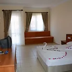 Hotel Karbel 2*
