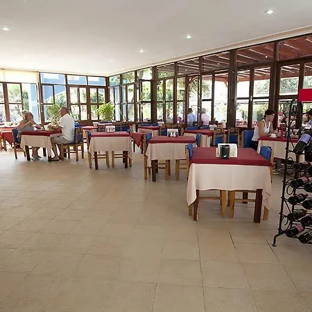 Hotel Karbel 2*